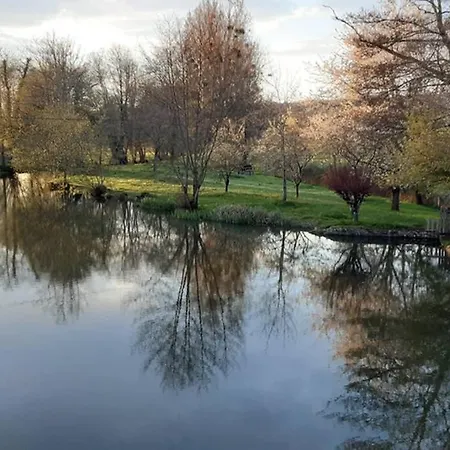 Holiday home Moulin De Lausseignan *